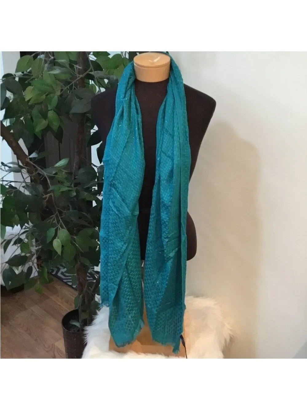 Apt 9 Basket Weave Lurex Pashmina oblong scarfs set of two red & blue